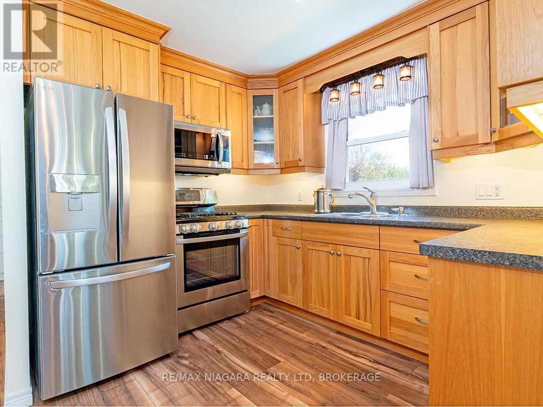 132 Colver Street, West Lincoln, Ontario  L0R 2A0 - Photo 13 - X13096786