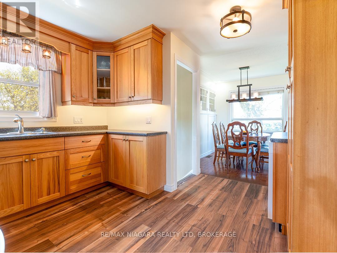 132 Colver Street, West Lincoln, Ontario  L0R 2A0 - Photo 15 - X13096786