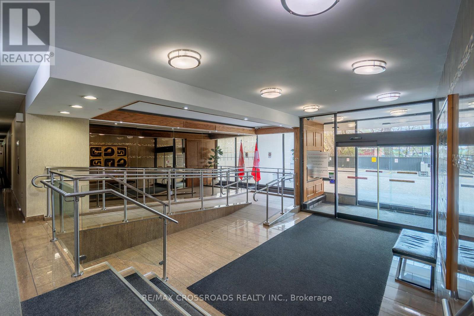 211 - 15 Torrance Road, Toronto, Ontario  M1J 3K2 - Photo 6 - E13096596