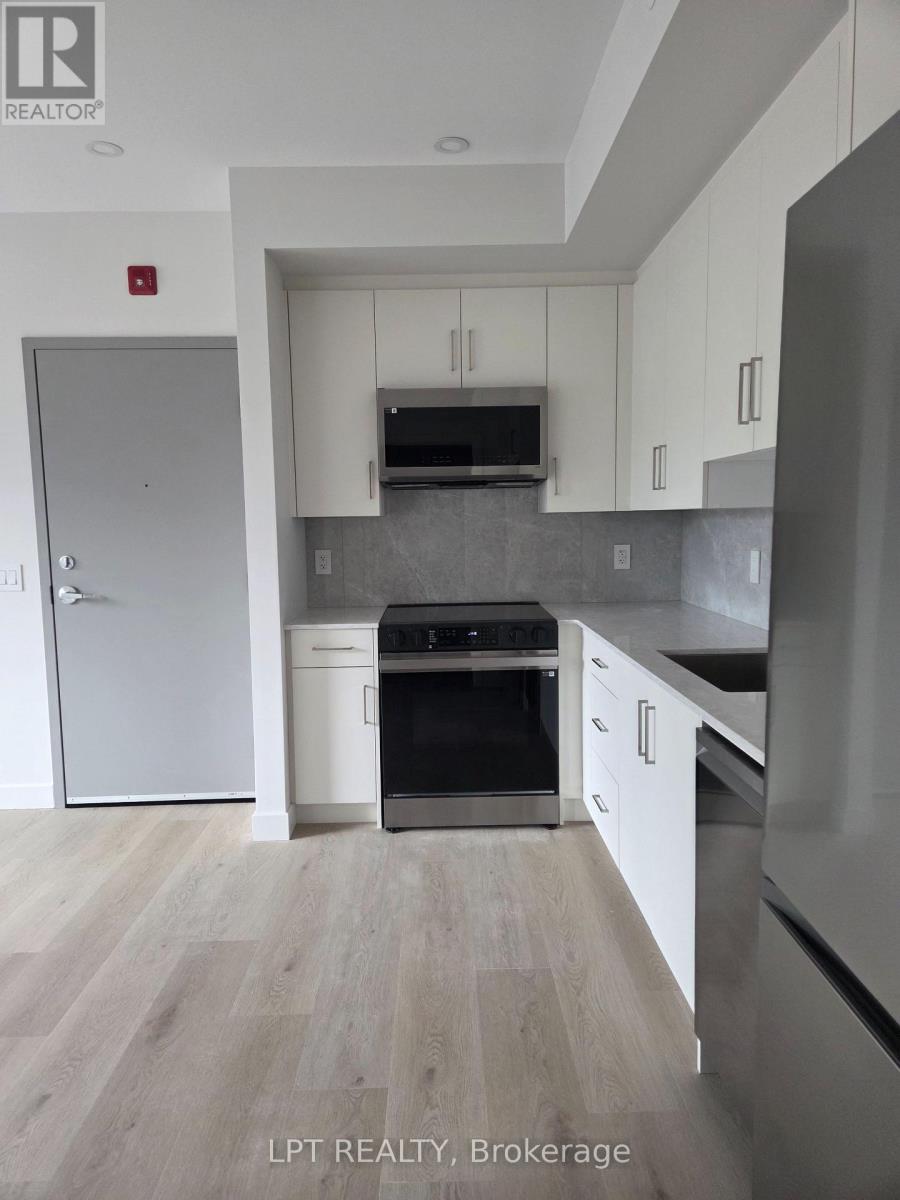 3 - 250 Shakespeare Street, Ottawa, Ontario  K1L 5M6 - Photo 3 - X13078190