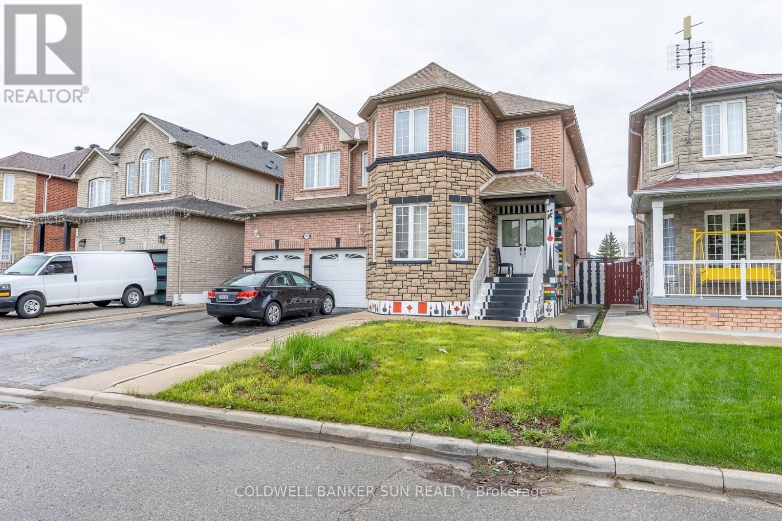 30 Ice Fields Road, Brampton, Ontario  L6R 3G8 - Photo 3 - W13037082