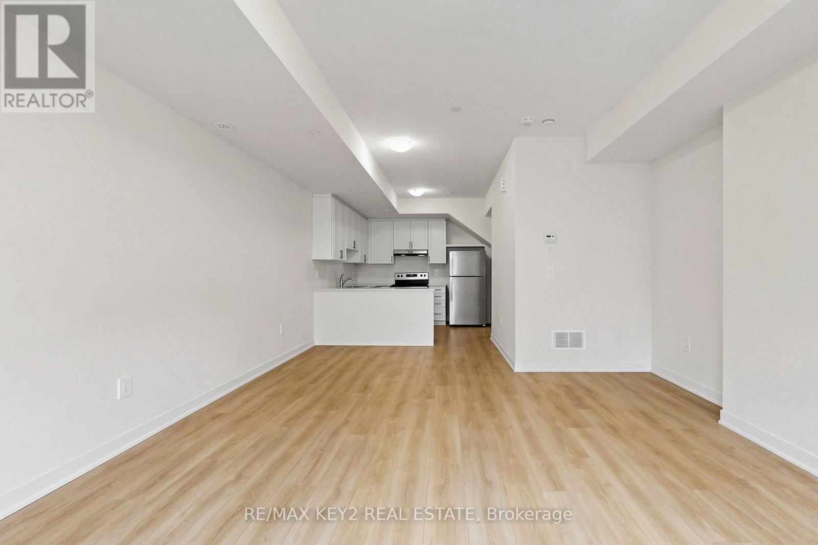 230 - 1695 Dersan Street, Pickering, Ontario  L1X 0S9 - Photo 5 - E13003038
