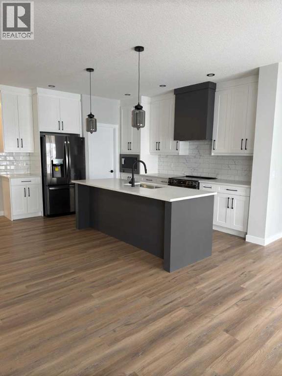 112 Lakewood Crescent, Strathmore, Alberta  T1P 2J9 - Photo 7 - A2288008