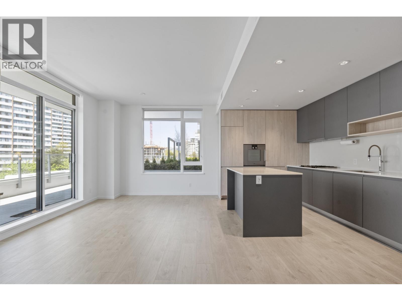 468 6600 Minoru Boulevard, Richmond, British Columbia  V6Y 0N3 - Photo 2 - R3120746