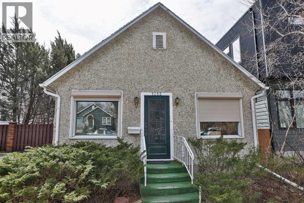 1252 8 Avenue S, Lethbridge, Alberta