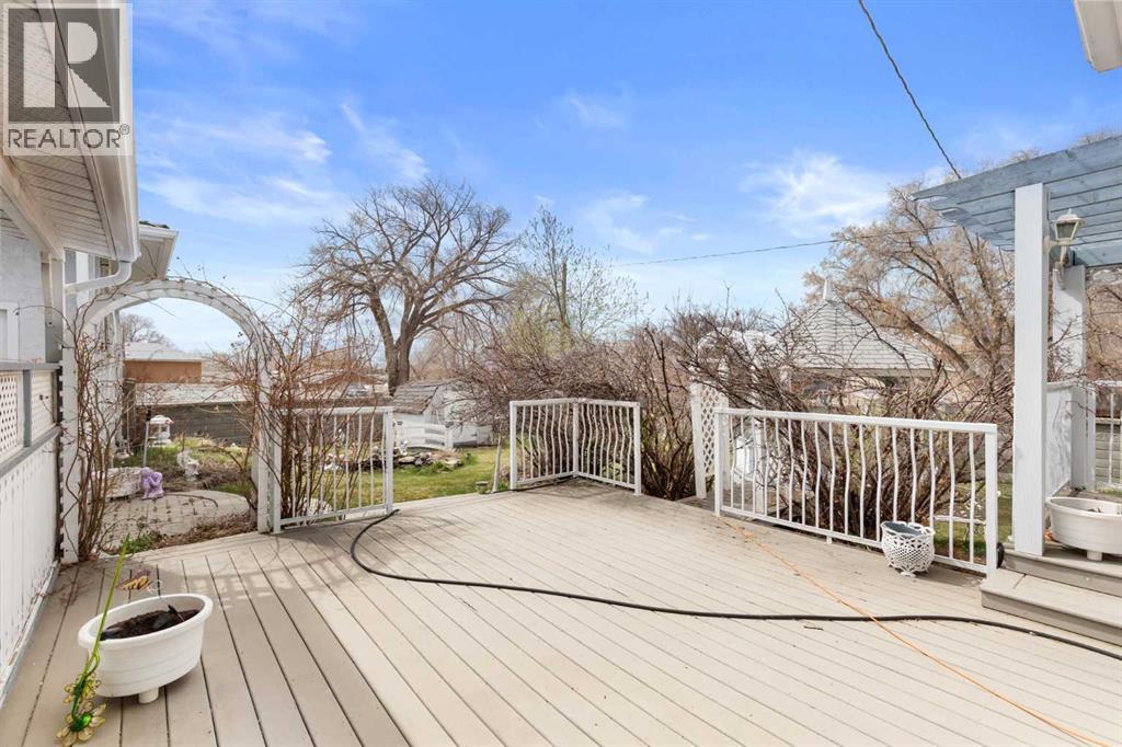 334 5 Street Se, Redcliff, Alberta  T0J 2P2 - Photo 41 - A2307047