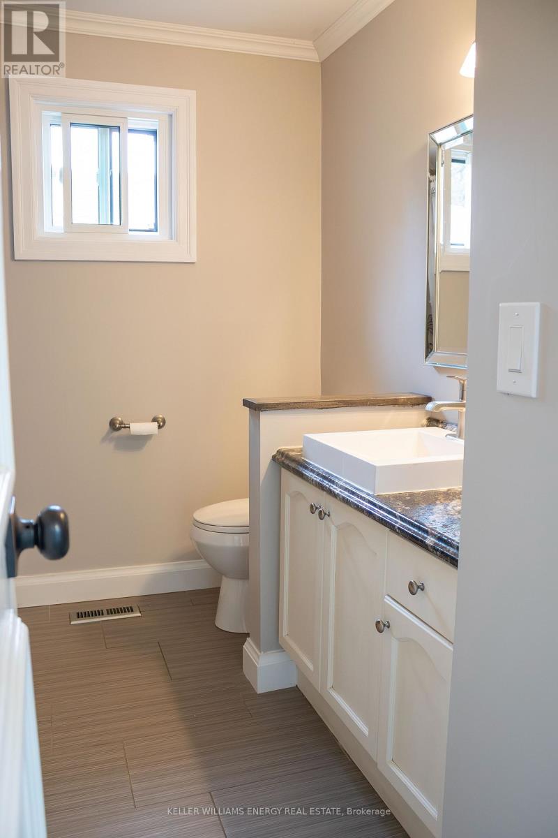 683 Grandview Drive, Oshawa, Ontario L1H 7V9 - Photo 14 - E13096850