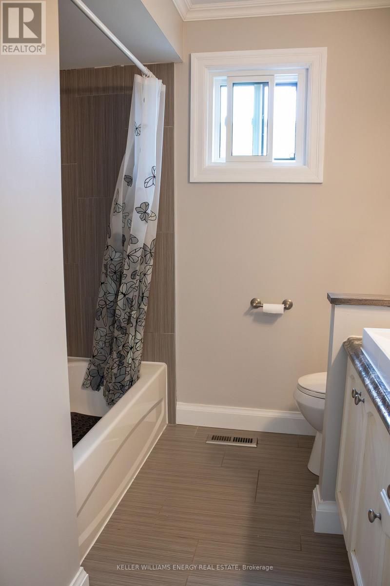 683 Grandview Drive, Oshawa, Ontario L1H 7V9 - Photo 15 - E13096850