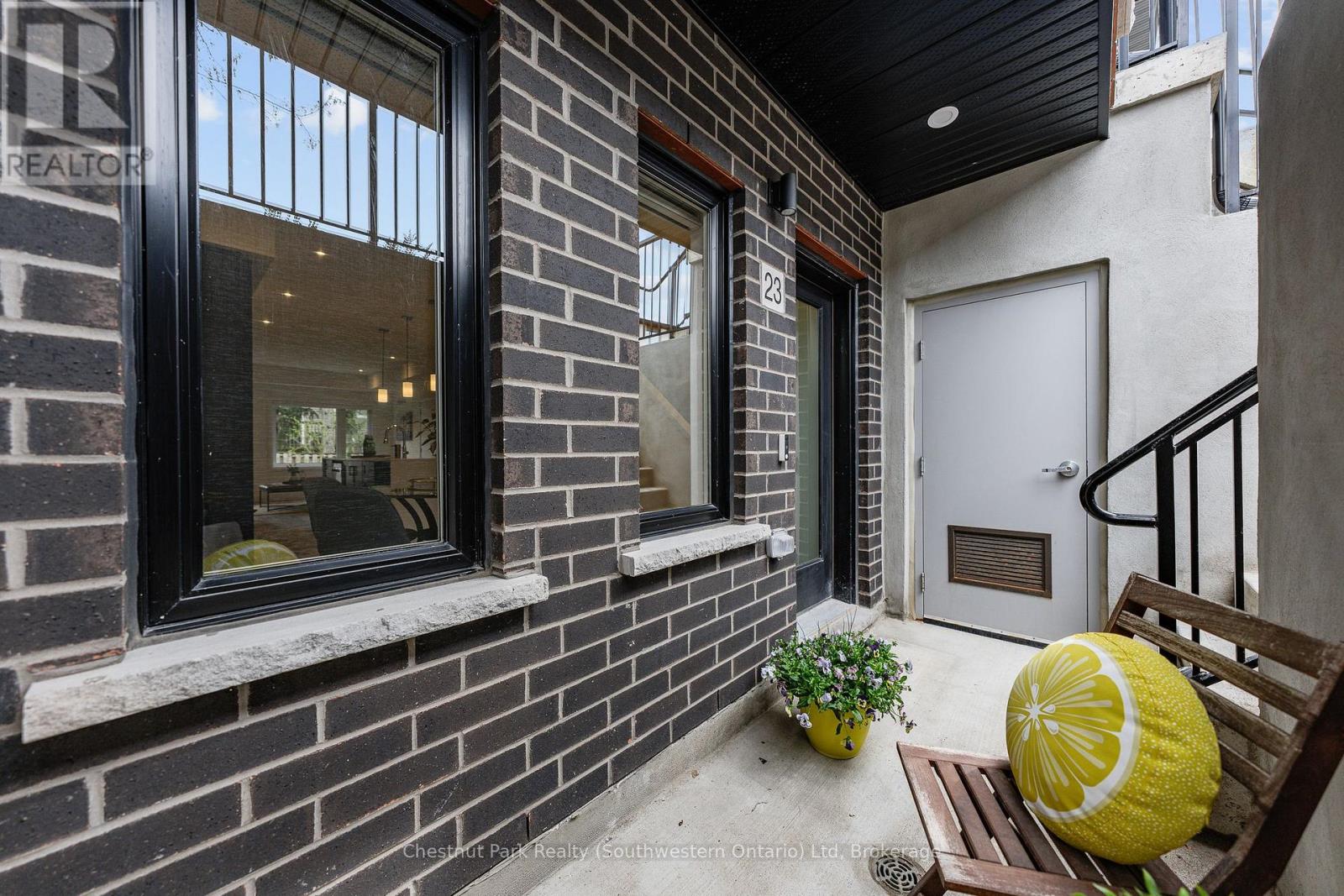 23 Lily Lane, Guelph, Ontario  N1L 0R2 - Photo 11 - X13096774