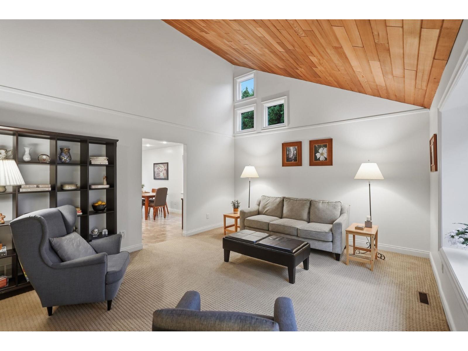 6498 131a Street, Surrey, British Columbia  V3W 7P4 - Photo 4 - R3120360