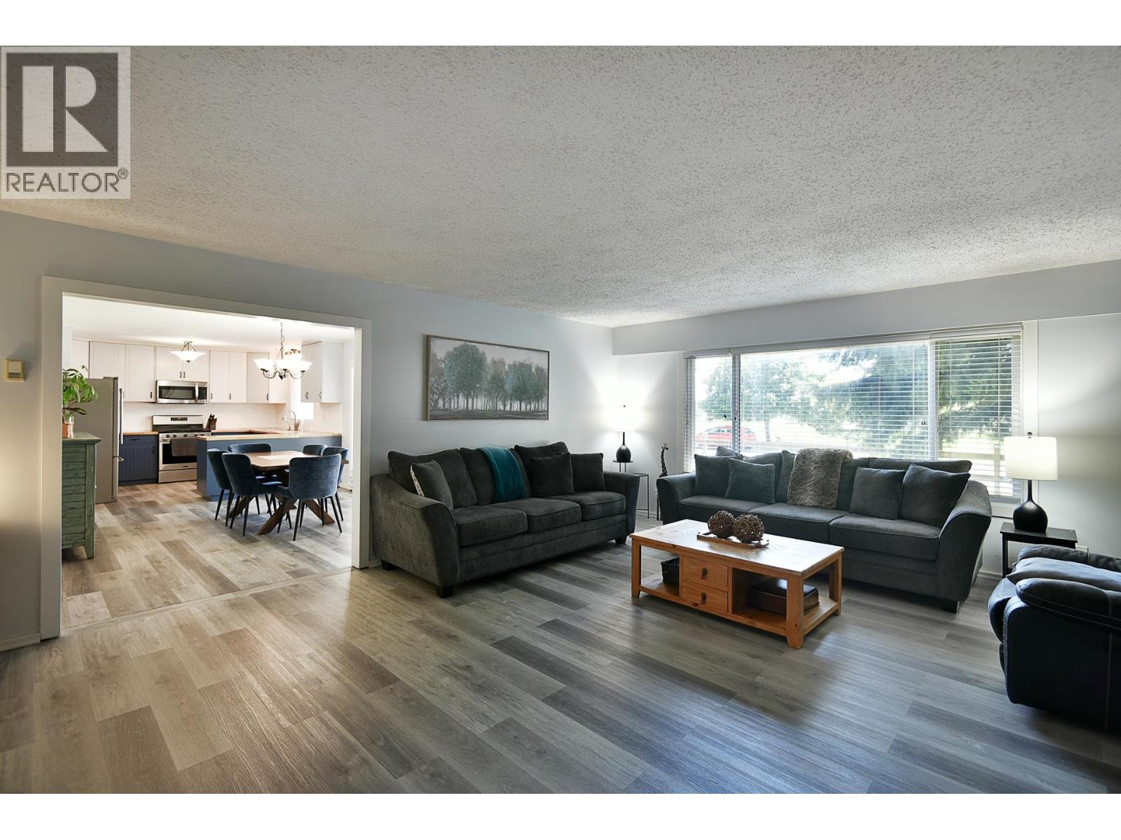 5784 Medusa Street, Sechelt, British Columbia  V7Z 0J8 - Photo 6 - R3120761