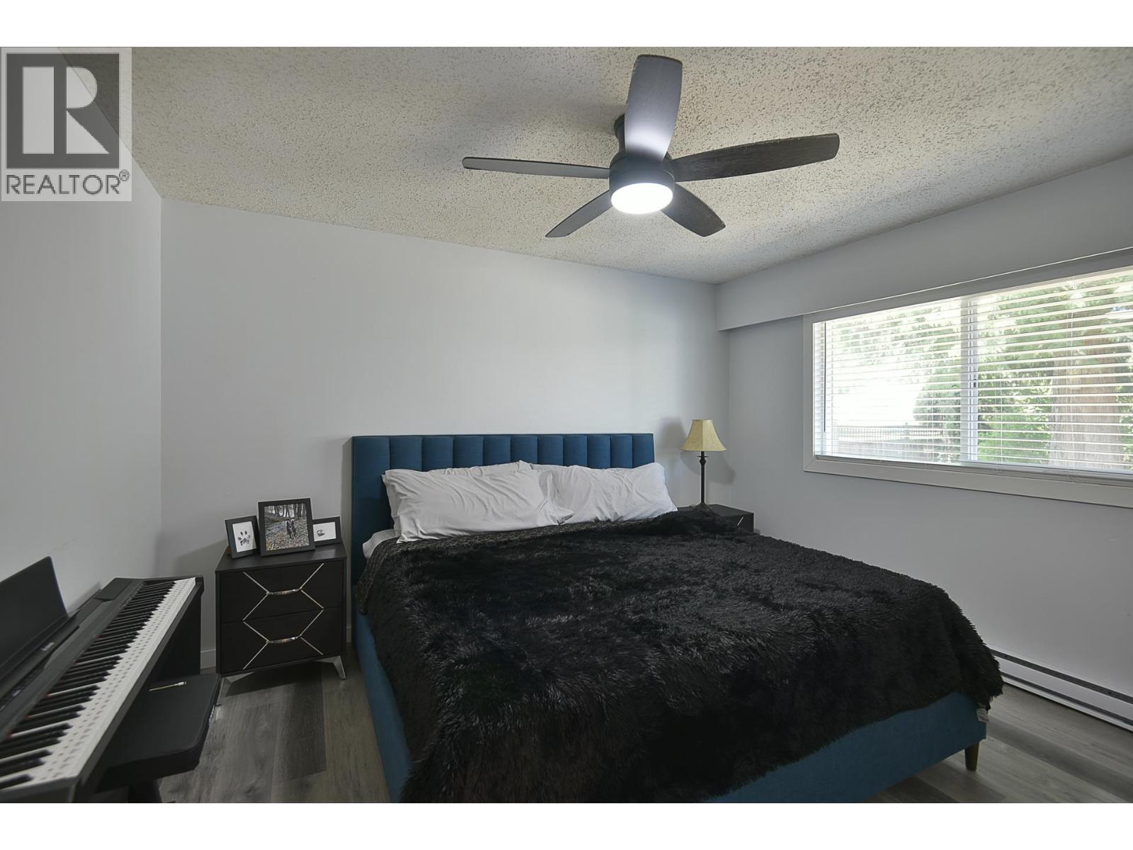 5784 Medusa Street, Sechelt, British Columbia  V7Z 0J8 - Photo 7 - R3120761