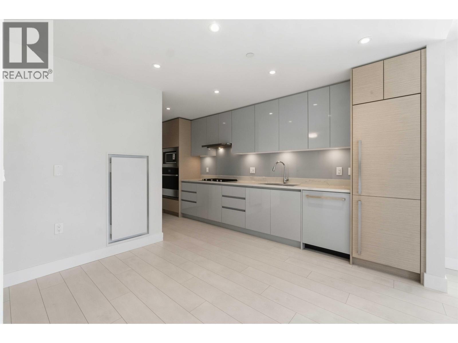 404 3538 Sawmill Crescent, Vancouver, British Columbia  V5S 0J8 - Photo 8 - R3120732