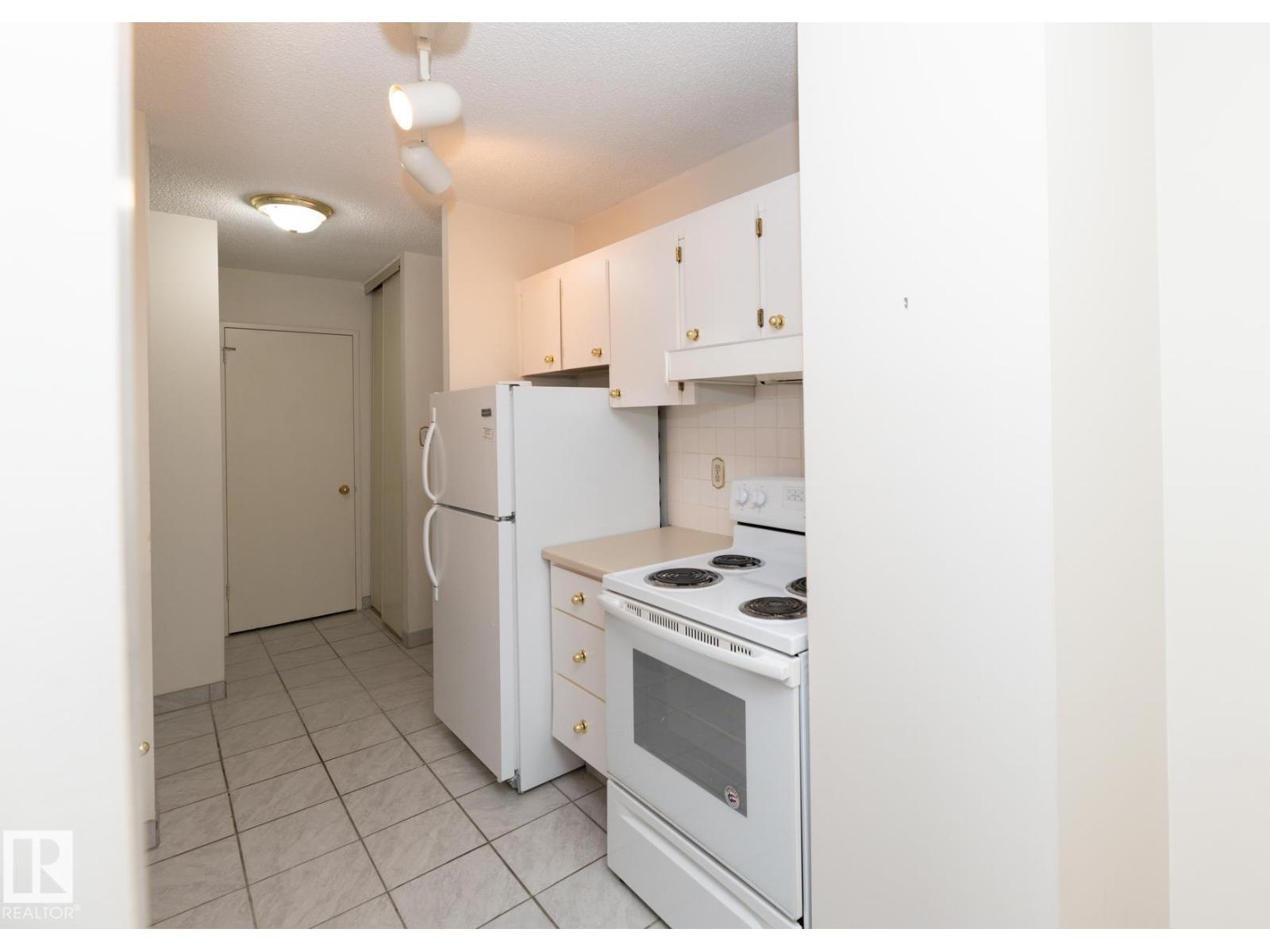 #1202 9835 113 St NW, Edmonton, Alberta  T5K 1N4 - Photo 11 - E4469173