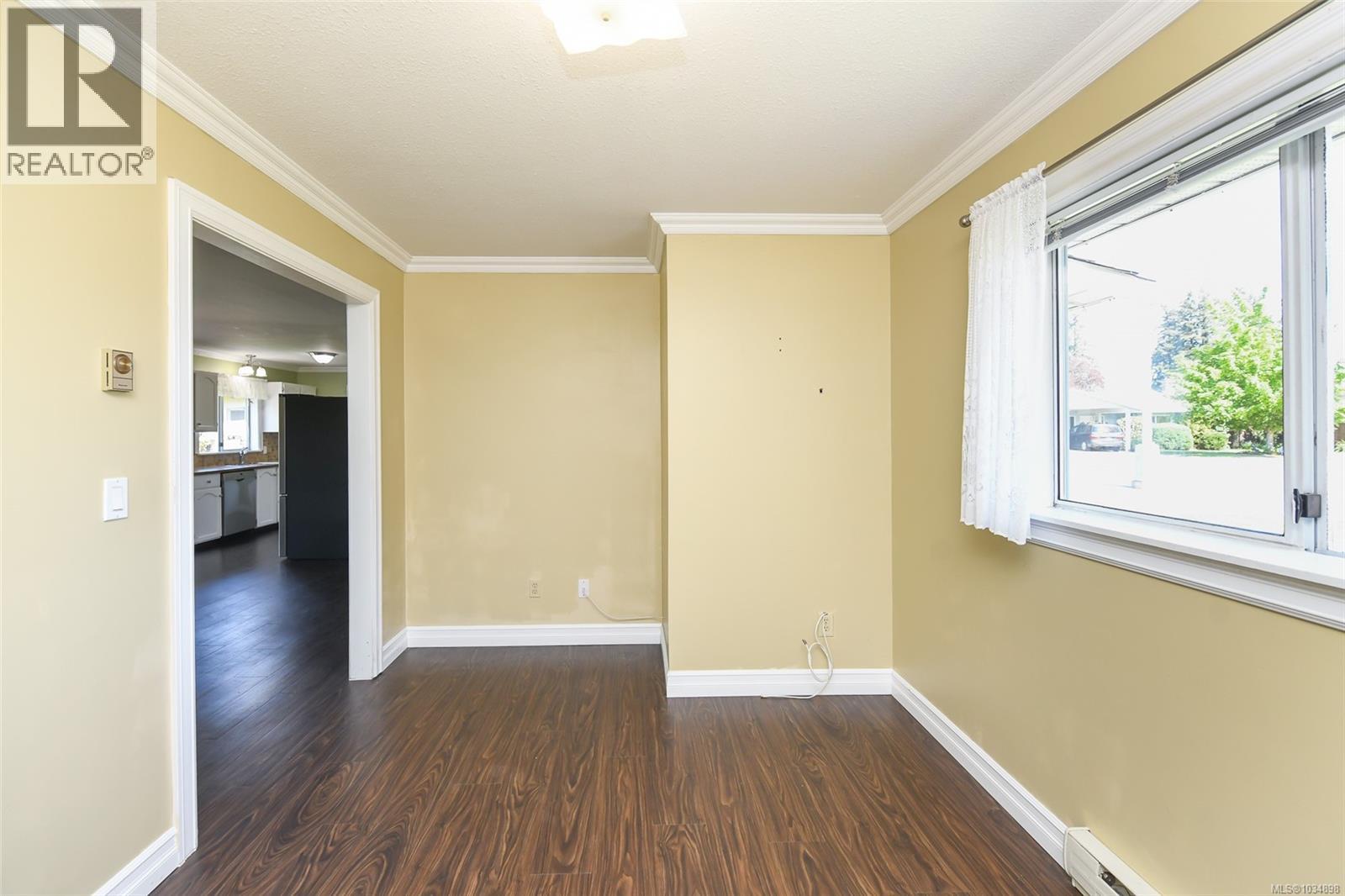 1935 Merino Pl, Comox, British Columbia  V9M 3X7 - Photo 12 - 1034898
