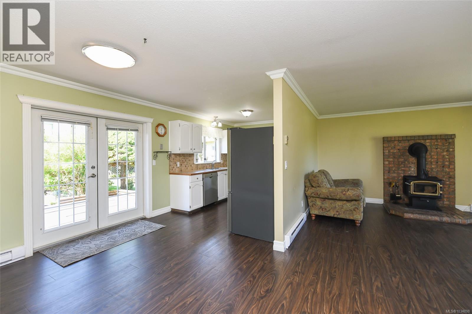 1935 Merino Pl, Comox, British Columbia  V9M 3X7 - Photo 6 - 1034898