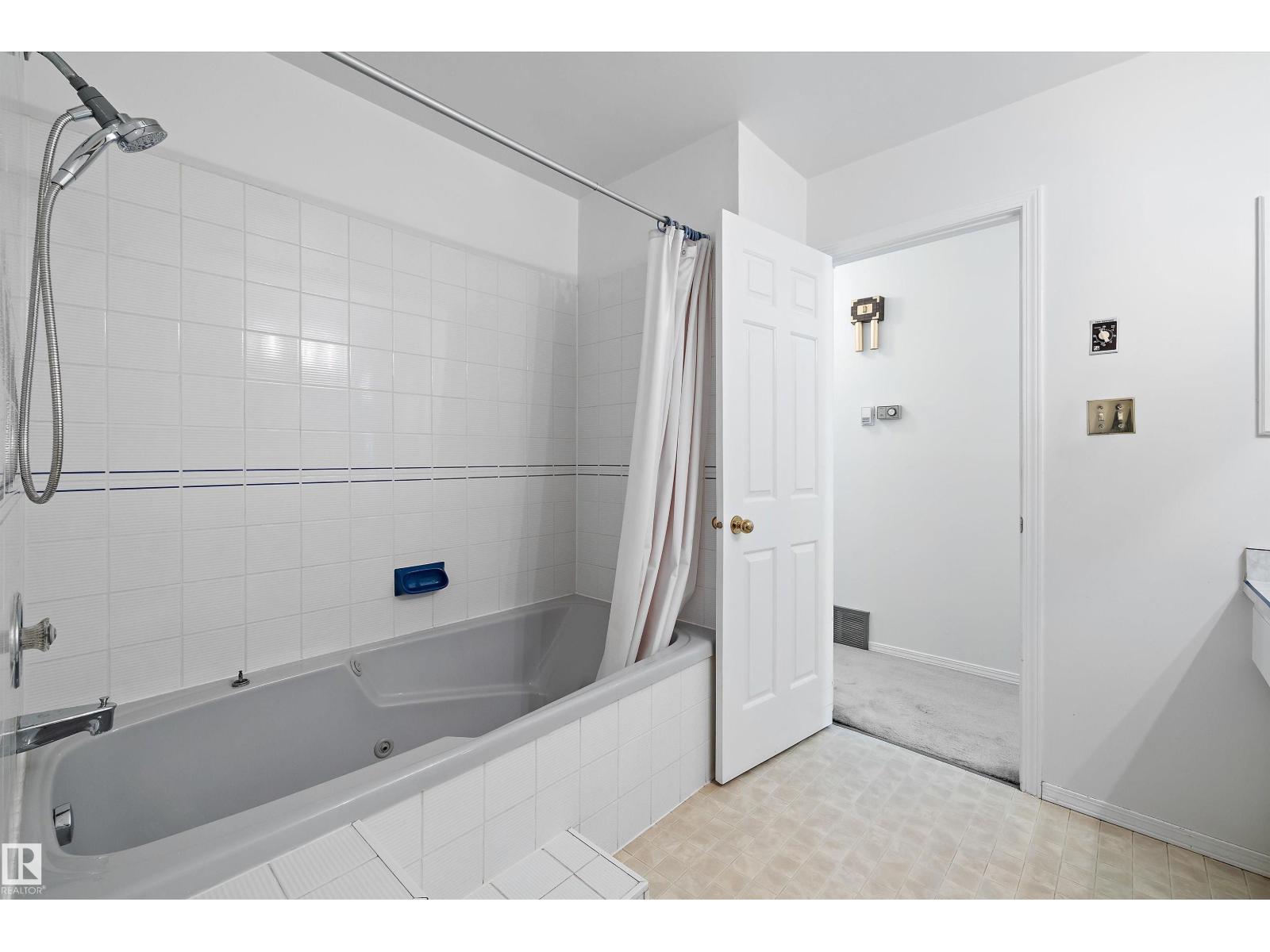 Unknown Address, ,     - Photo 20 - E4486252