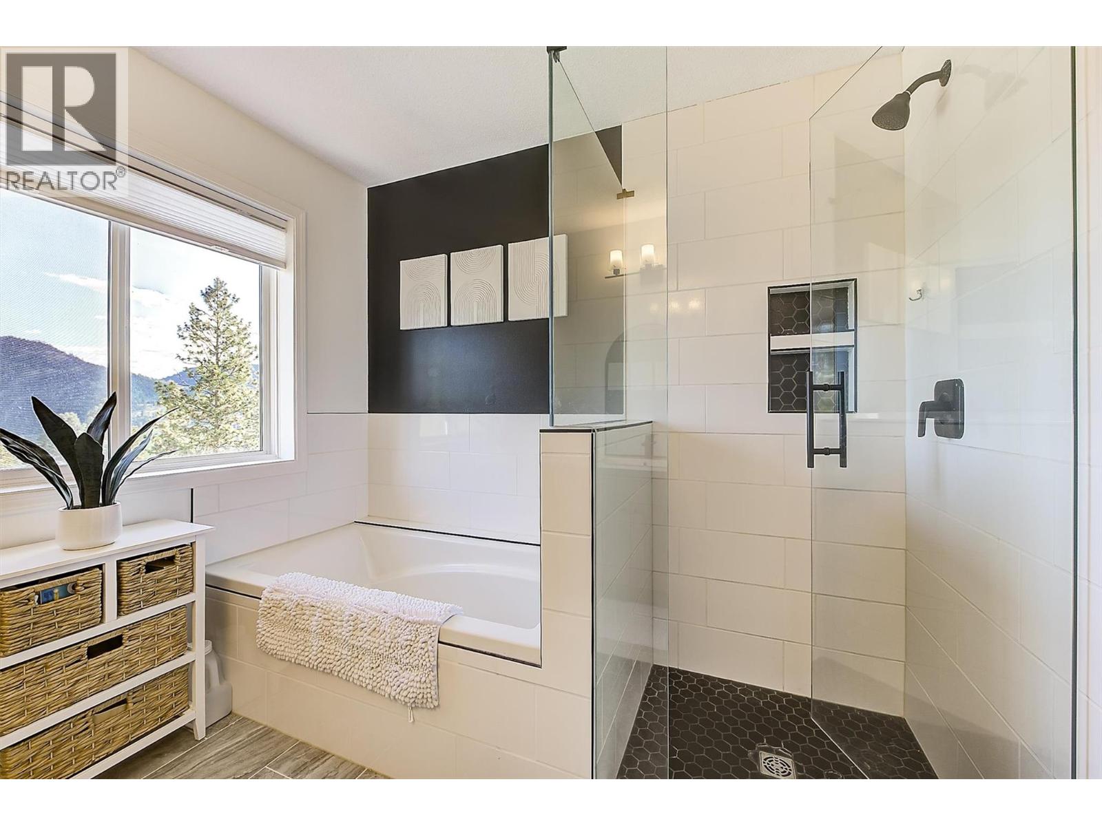 13424 Hermiston Drive, Summerland, British Columbia  V0H 1Z8 - Photo 21 - 10386010