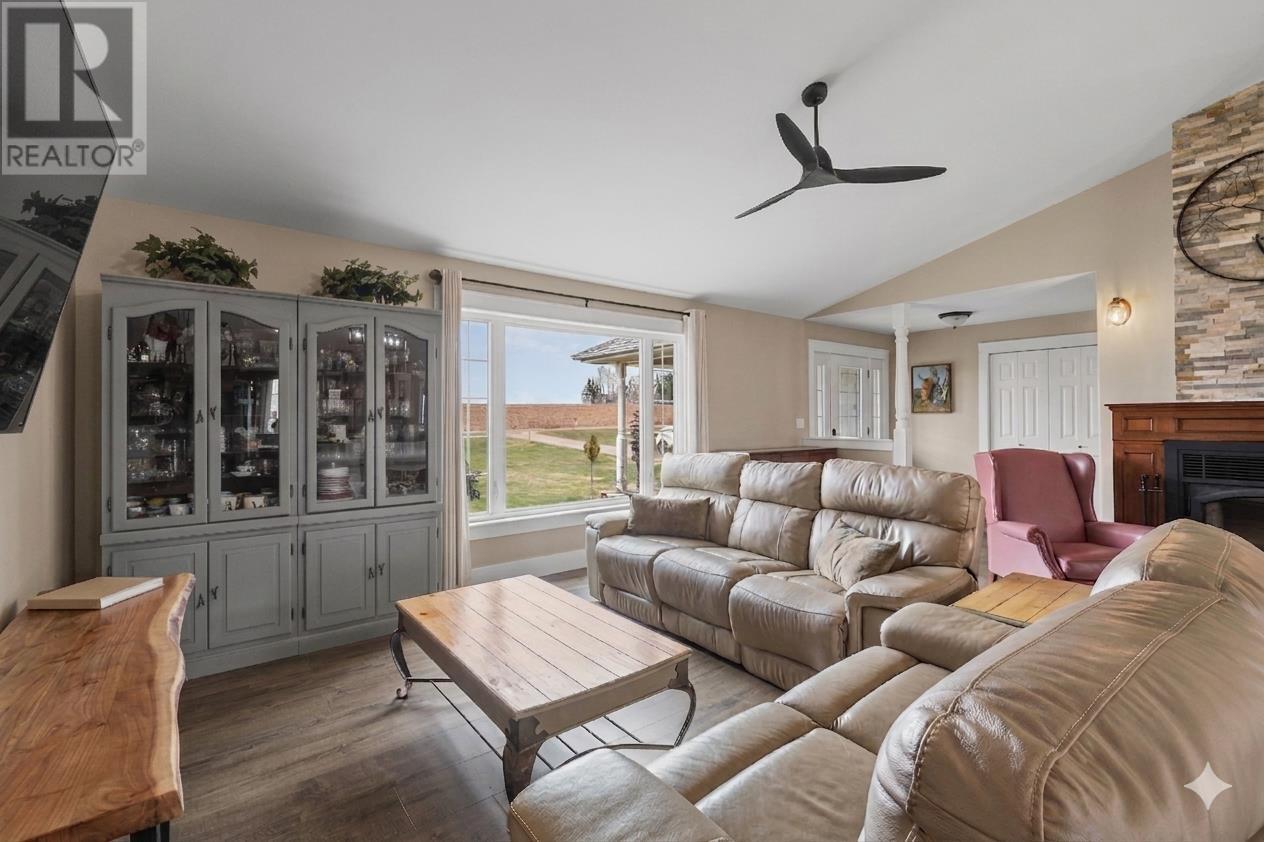 222 Murphy Road, Clermont, Prince Edward Island  C0B 1M0 - Photo 13 - 202601413