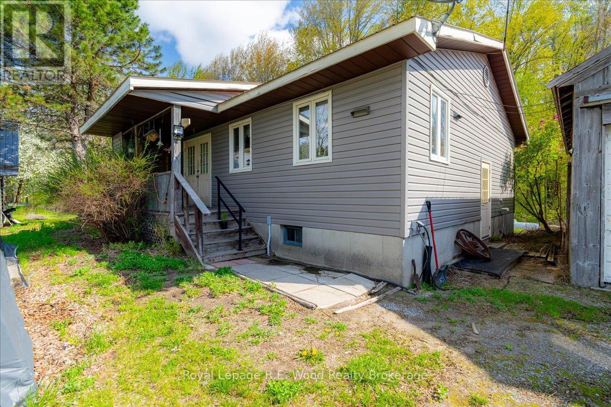 1516 Charlotteville West Quarter Line Road, Norfolk, Ontario  N3Y 4K5 - Photo 3 - X13096752