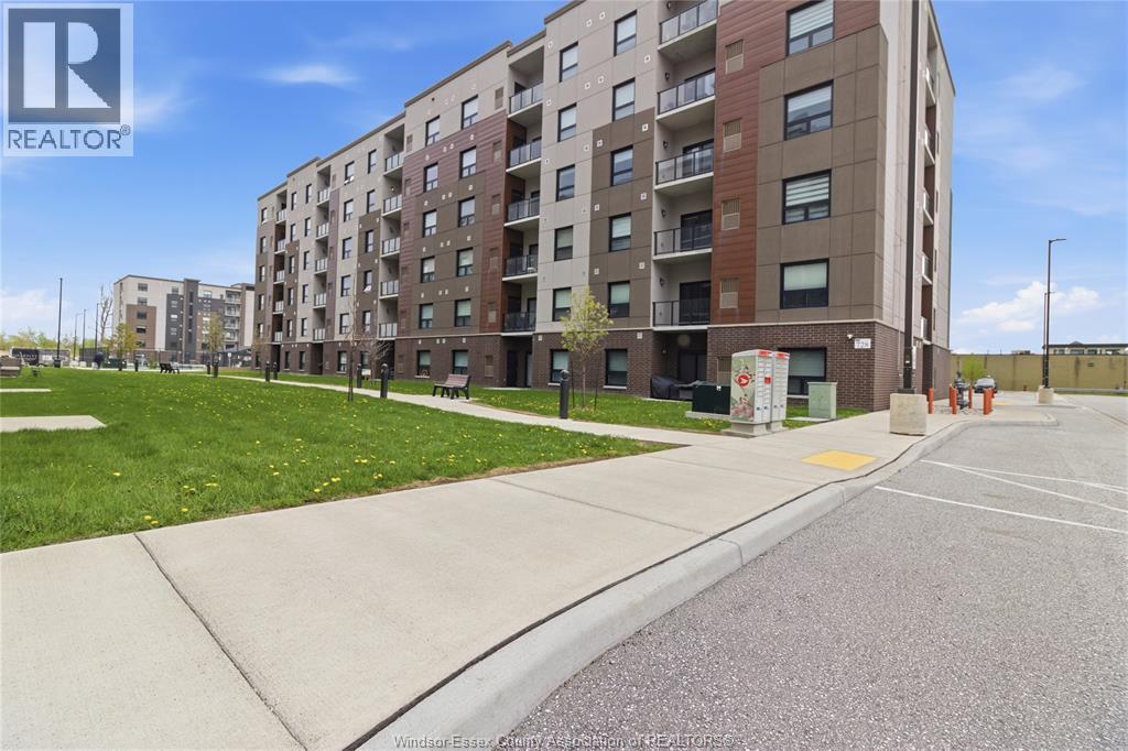 728 BROWNSTONE DRIVE Unit# 302, Lakeshore, Ontario