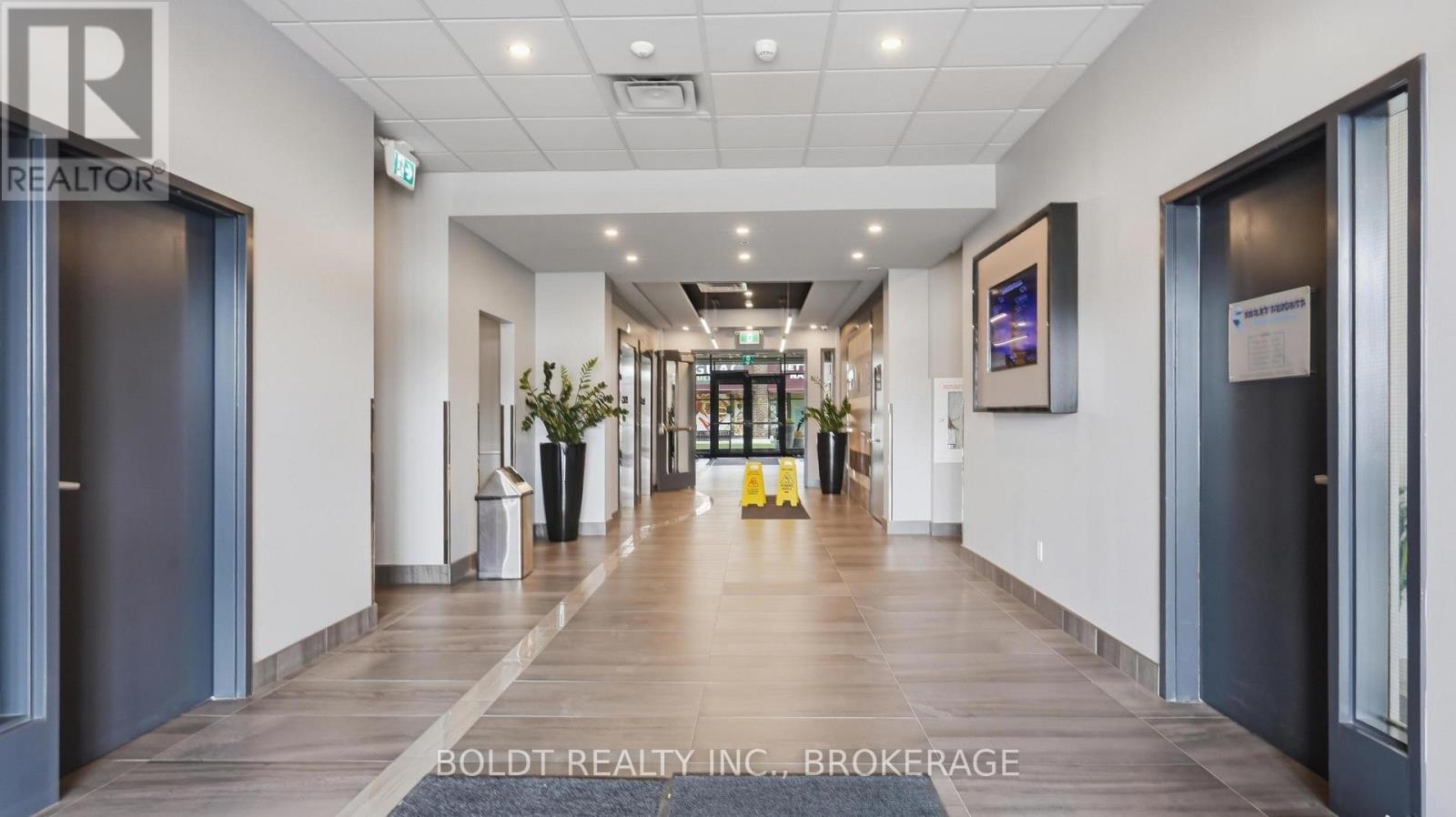 508 - 300g Fourth Avenue, St. Catharines, Ontario  L2S 0E6 - Photo 3 - X13096224