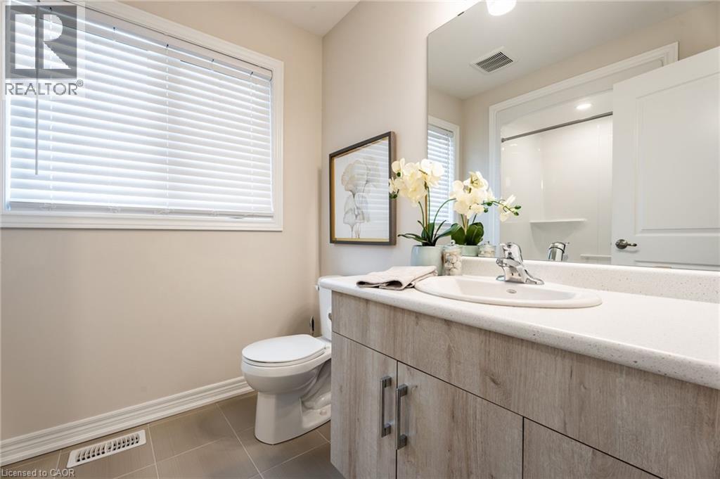 88 Sycamore Street, Welland, Ontario  L3C 0H8 - Photo 27 - 40827219