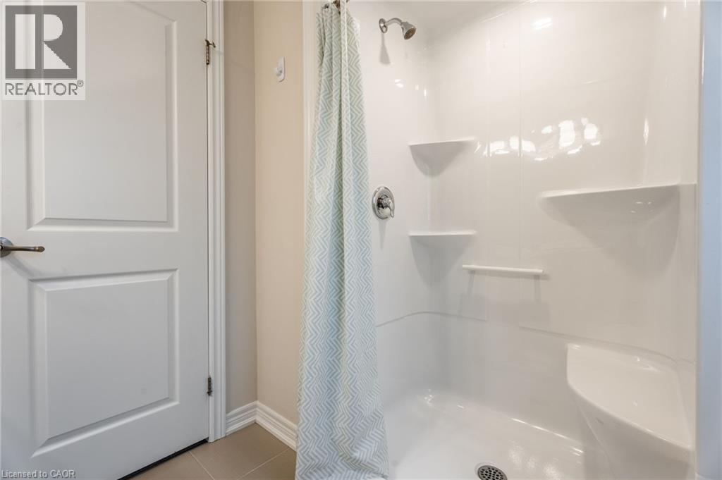 88 Sycamore Street, Welland, Ontario  L3C 0H8 - Photo 28 - 40827219