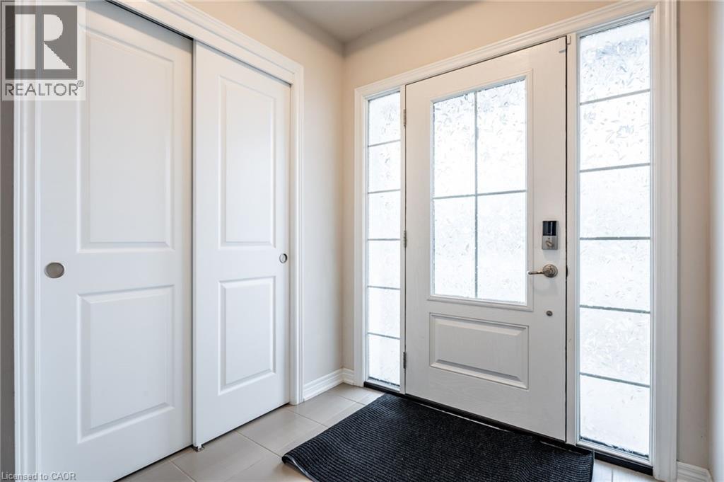 88 Sycamore Street, Welland, Ontario  L3C 0H8 - Photo 3 - 40827219