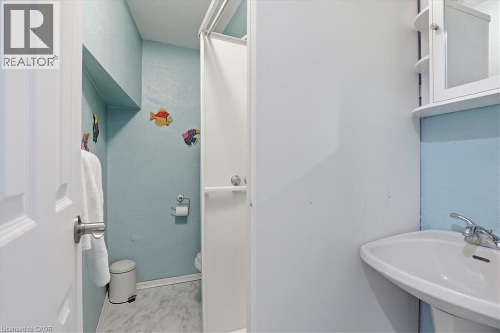 543 Box Grove Place, Waterloo, Ontario  N2L 4V4 - Photo 28 - 40826890