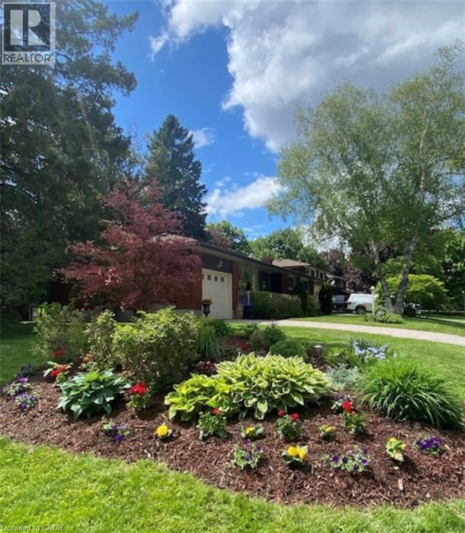 543 Box Grove Place, Waterloo, Ontario  N2L 4V4 - Photo 38 - 40826890
