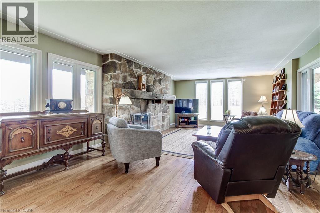 2236 Centre Road, Campbellville, Ontario  L0P 1B0 - Photo 16 - 40825820
