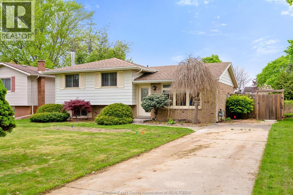 392 Baldoon Road, Chatham, Ontario  N7L 4L8 - Photo 1 - 26010207