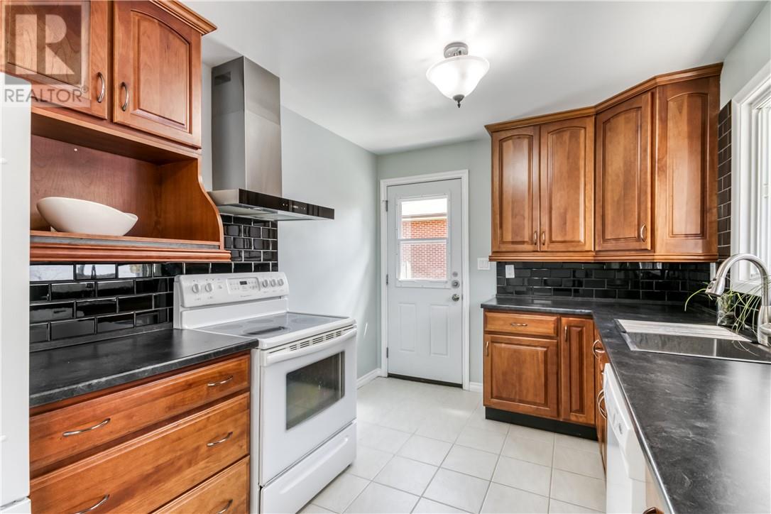 1491 Canterbury Street, Sudbury, Ontario  P3A 1H7 - Photo 8 - 2127361