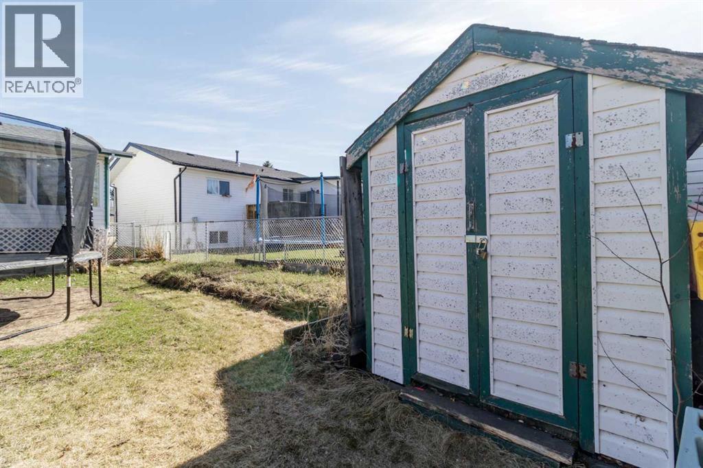 39 Cedar Crescent, Lacombe, Alberta  T4L 1V1 - Photo 26 - A2308256