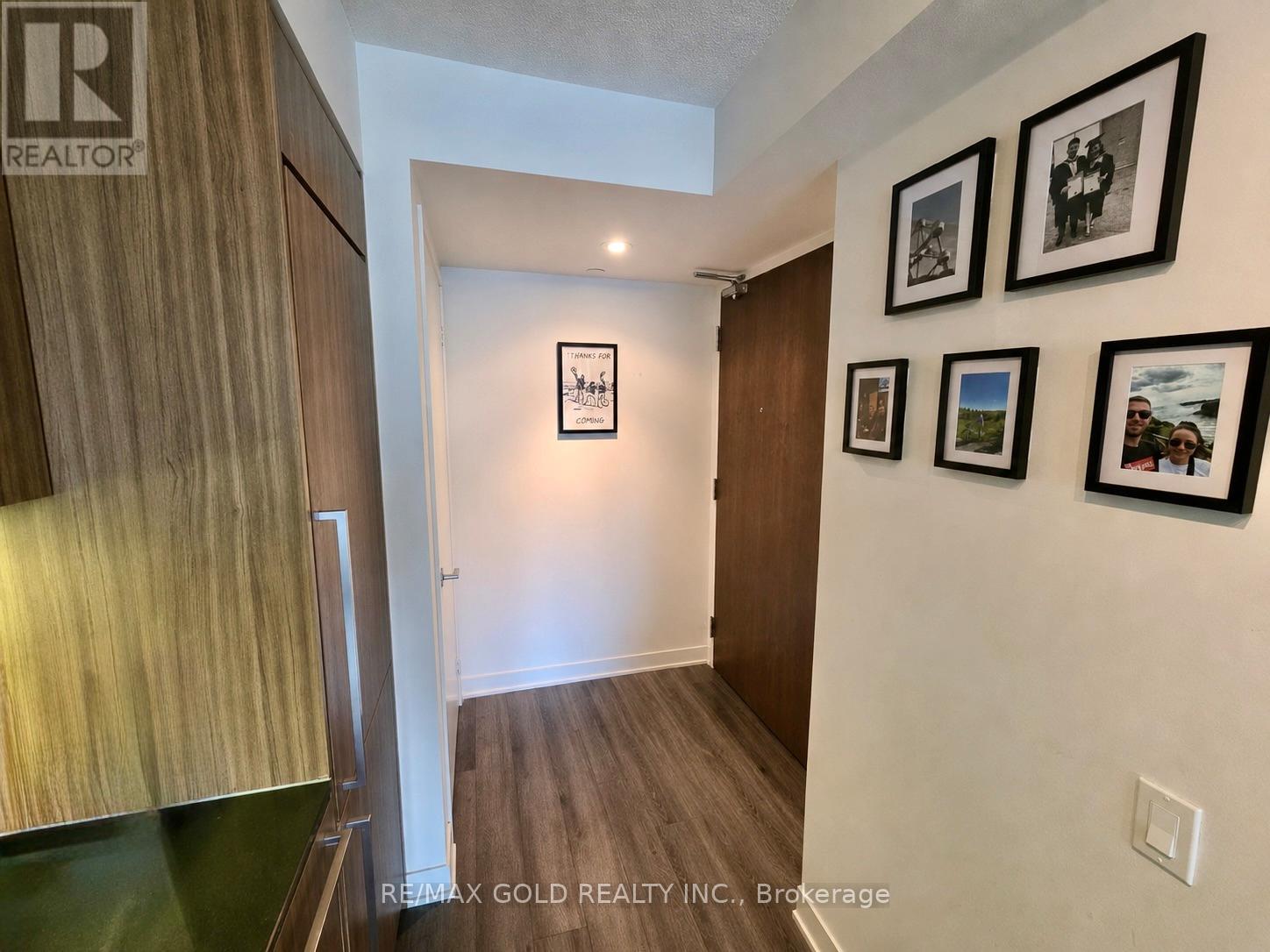 1603 - 70 Queens Wharf Road, Toronto, Ontario  M5V 0J2 - Photo 2 - C13092234
