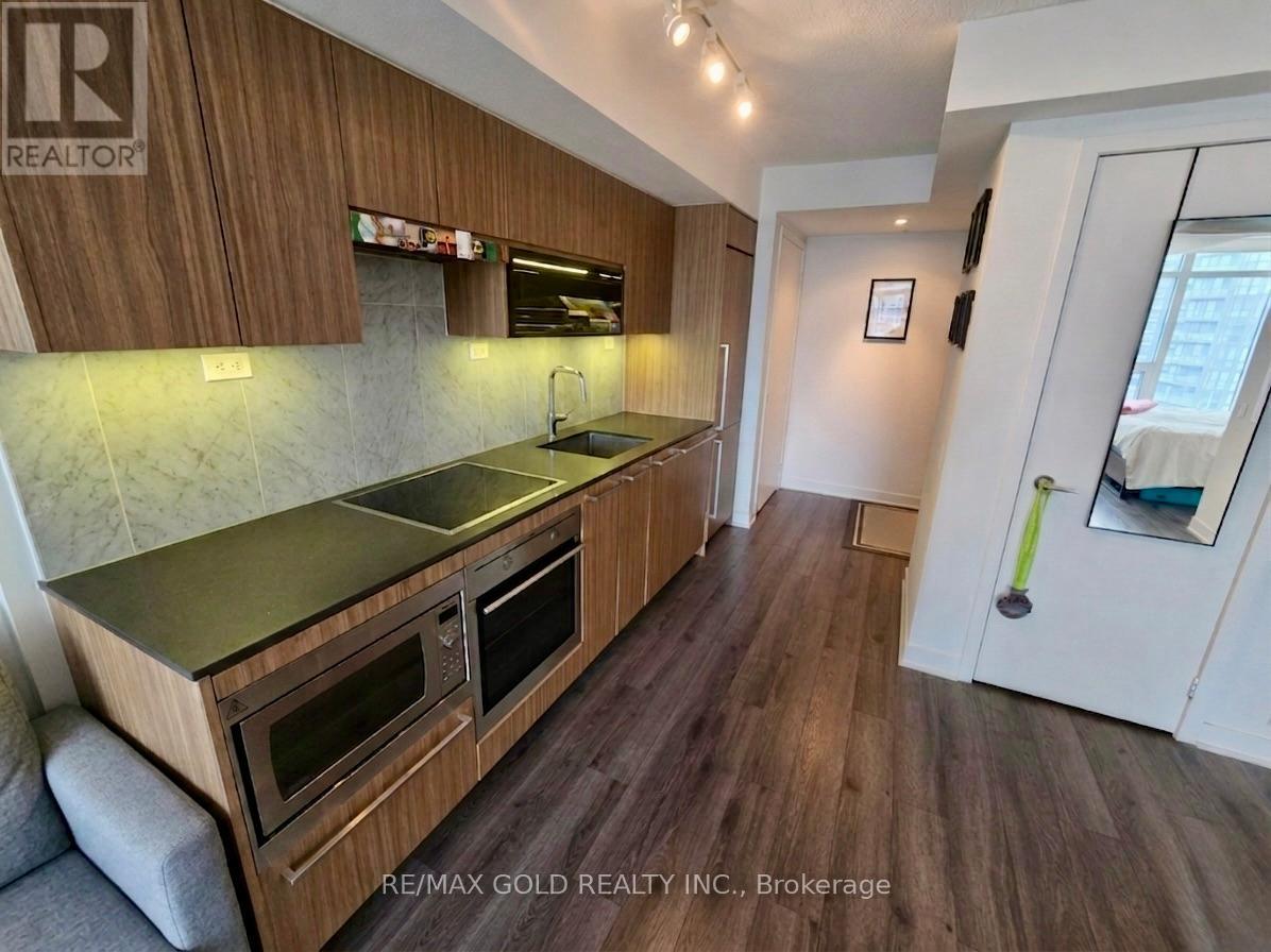 1603 - 70 Queens Wharf Road, Toronto, Ontario  M5V 0J2 - Photo 6 - C13092234
