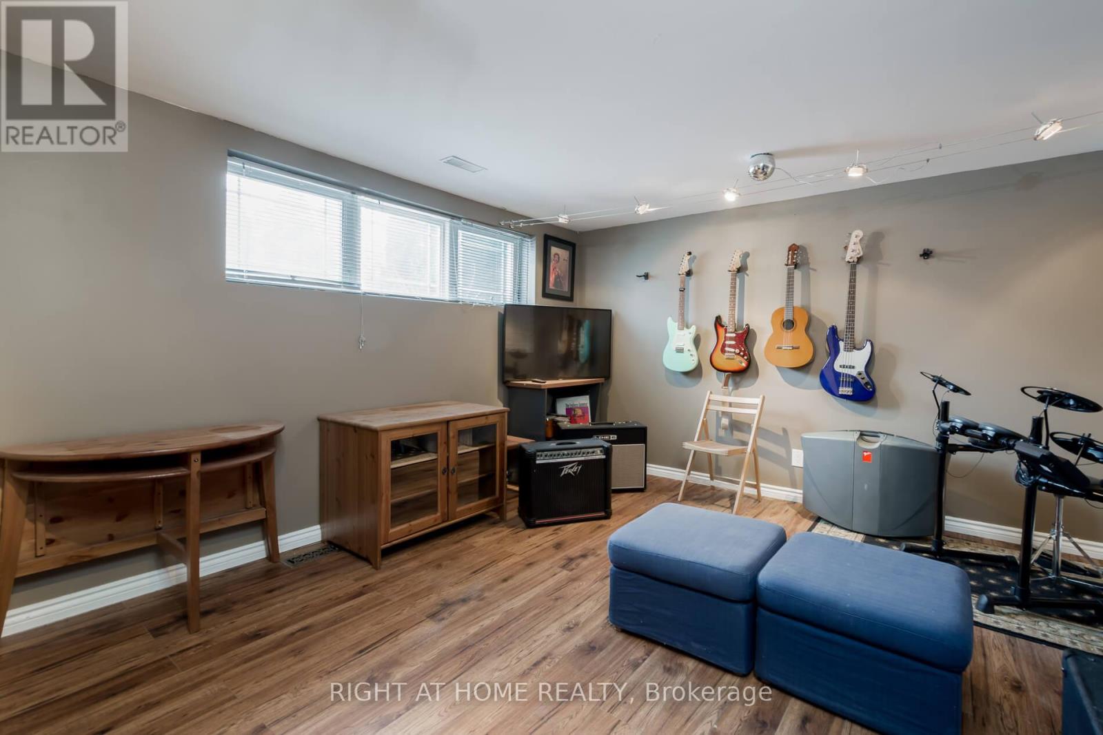 1171 Ewart Street, Innisfil, Ontario  L0L 1C0 - Photo 32 - N12922998