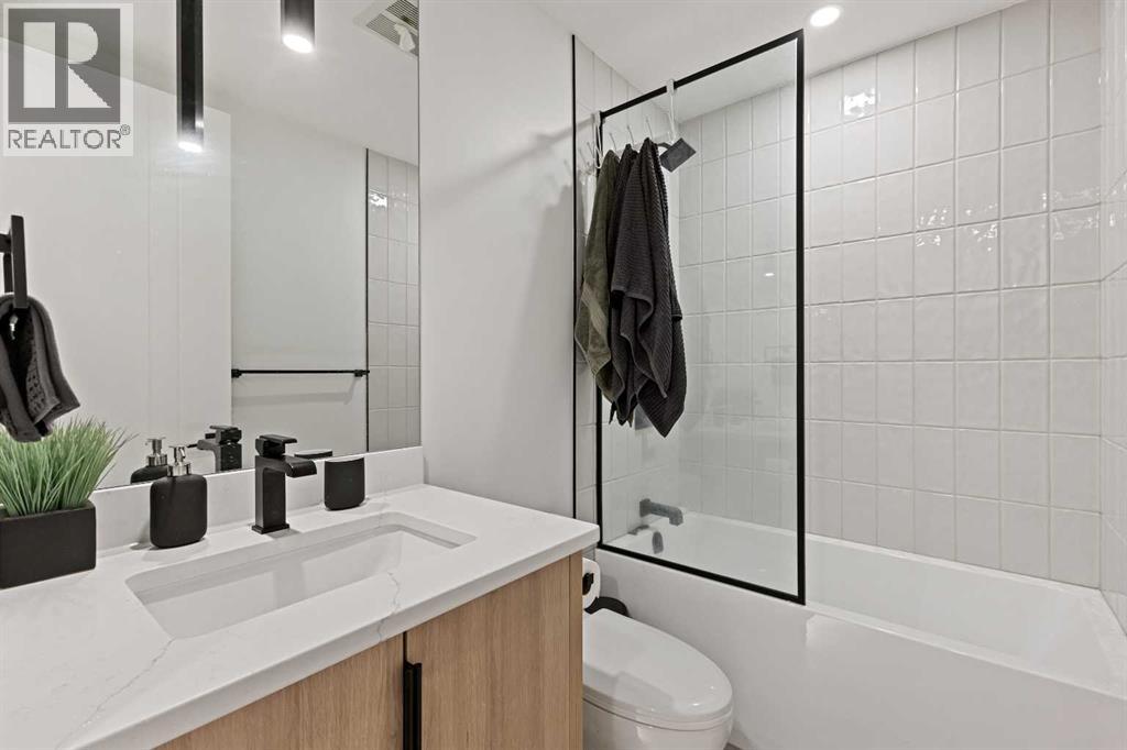809 Drury Avenue NE, Calgary, Alberta  T2E 0M3 - Photo 19 - A2290626