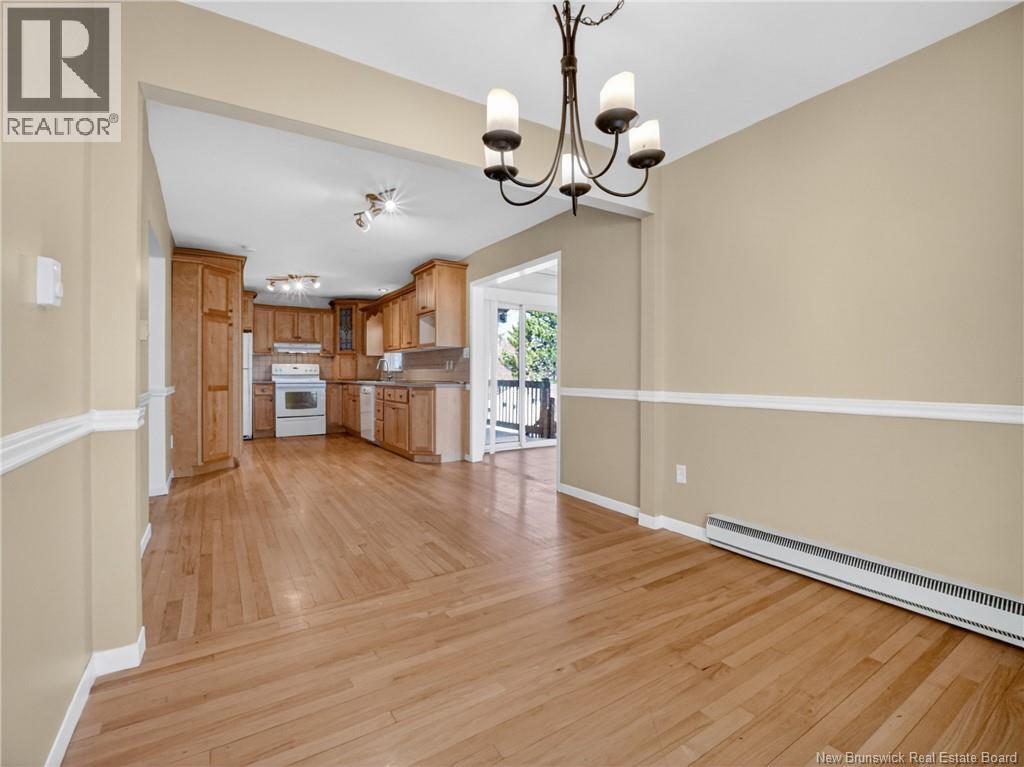 252 Chapelle Street, Dieppe, New Brunswick  E1E 1G6 - Photo 22 - NB138984
