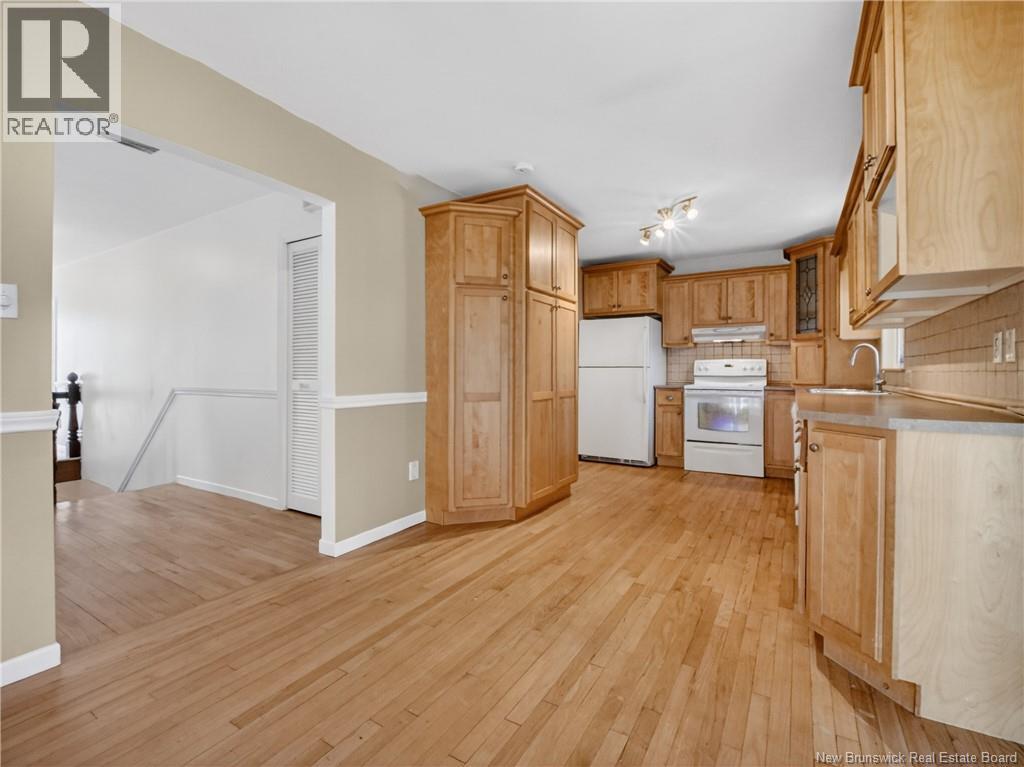 252 Chapelle Street, Dieppe, New Brunswick  E1E 1G6 - Photo 27 - NB138984