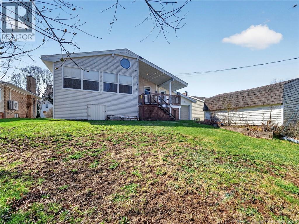 252 Chapelle Street, Dieppe, New Brunswick  E1E 1G6 - Photo 49 - NB138984