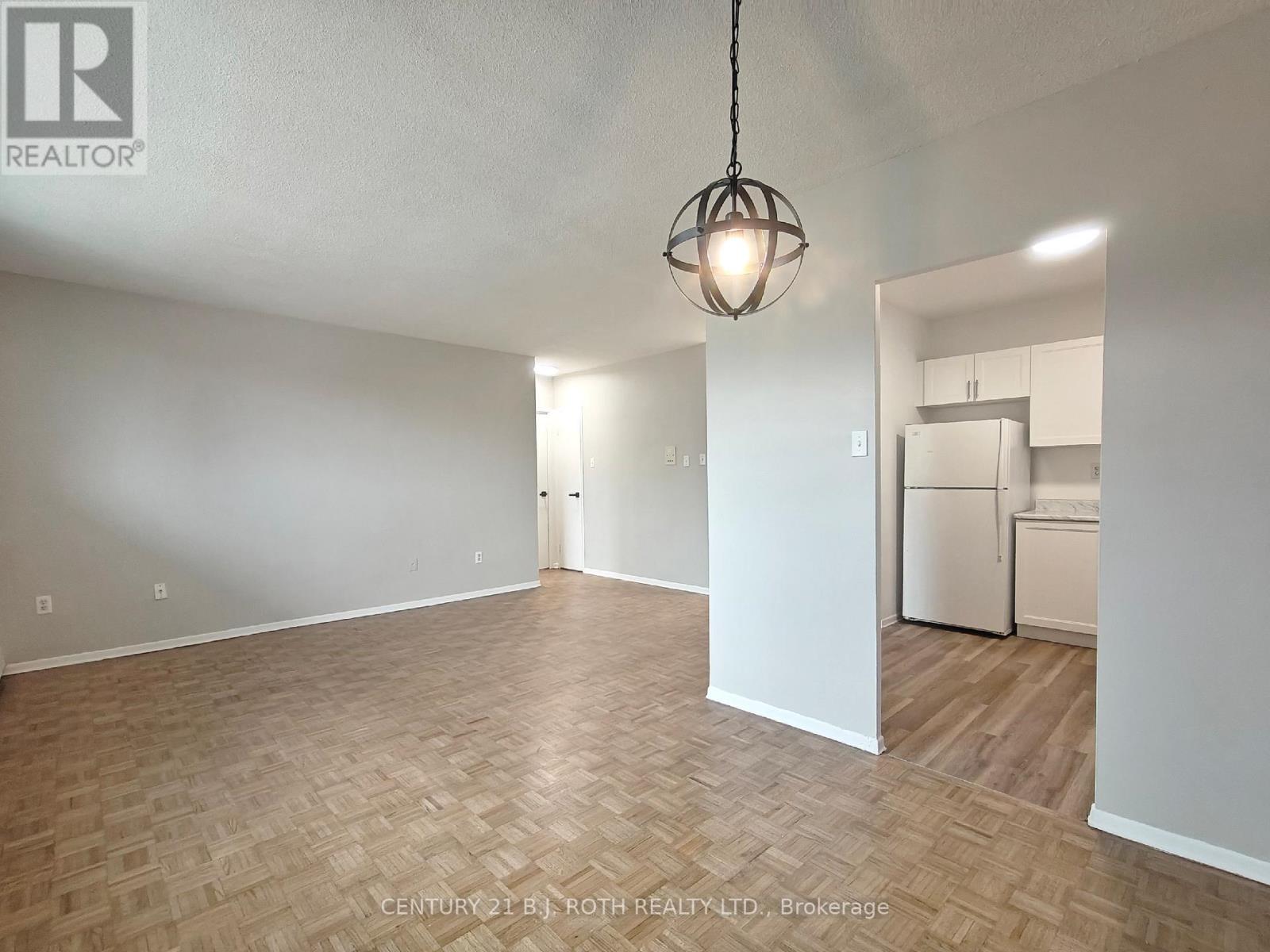 306 - 98 Holgate Street, Barrie, Ontario  L4N 2T9 - Photo 4 - S13087700