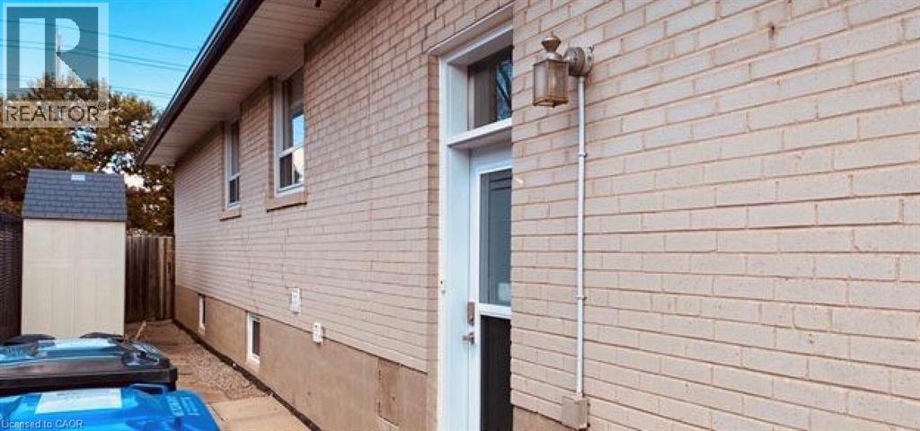 1601 Sandgate Crescent, Mississauga, Ontario  L5J 2E3 - Photo 22 - 40828135