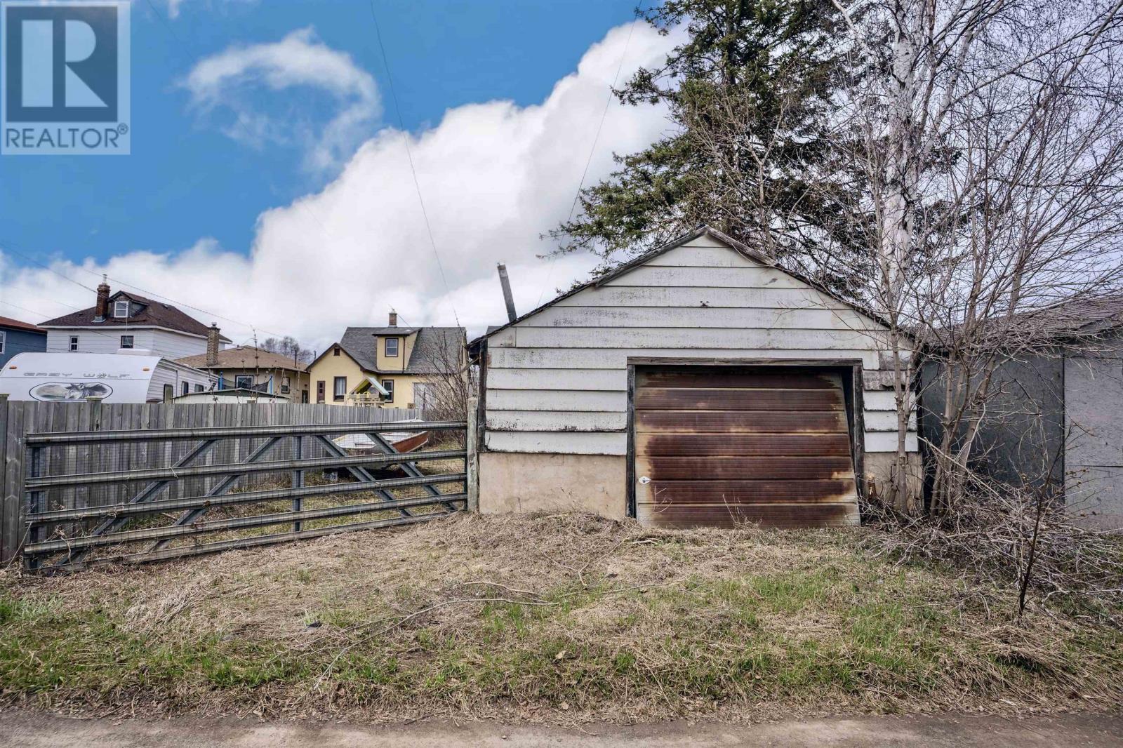 492 Brock St E, Thunder Bay, Ontario  P7E 4H7 - Photo 39 - TB2600941
