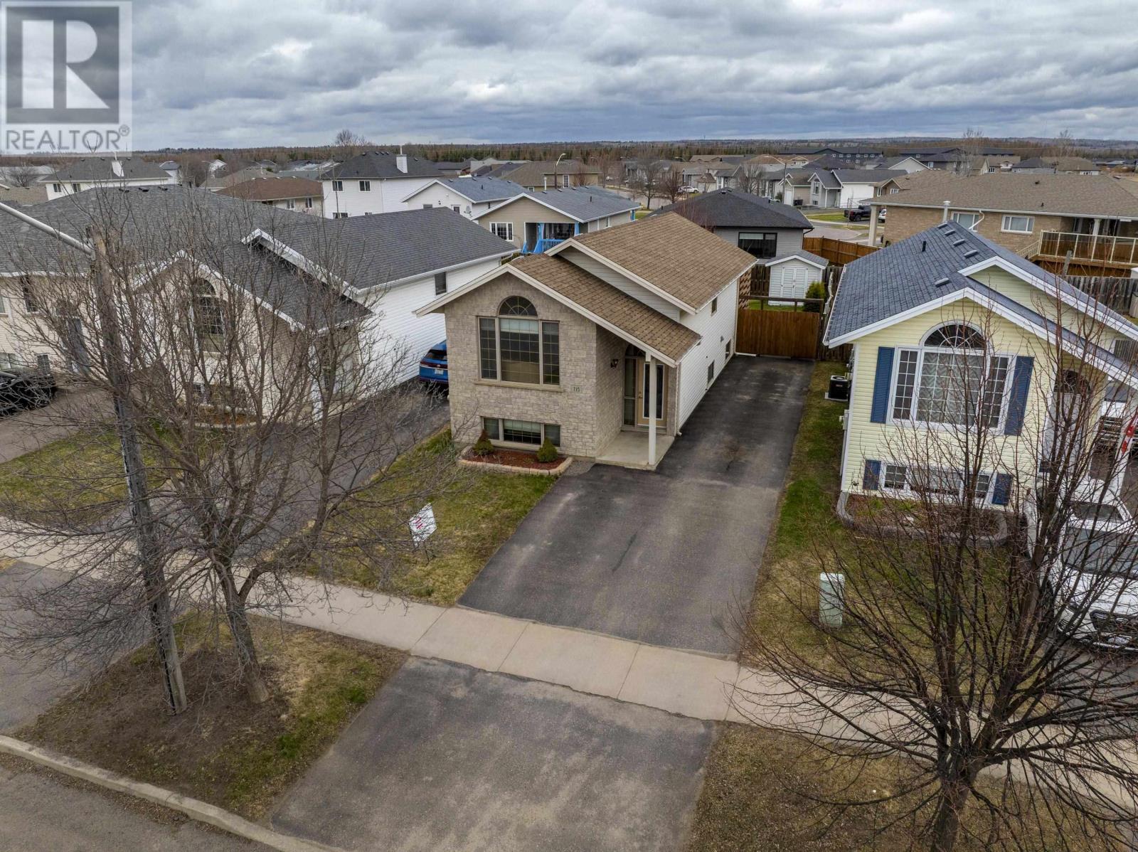 715 Porcupine Blvd, Thunder Bay, Ontario  P7C 6A7 - Photo 35 - TB2600942