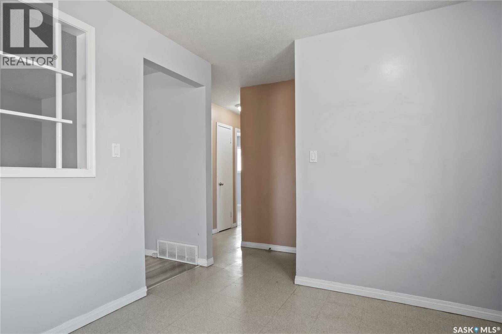 1422 Rupert Street, Regina, Saskatchewan  S4N 1V8 - Photo 10 - SK034862