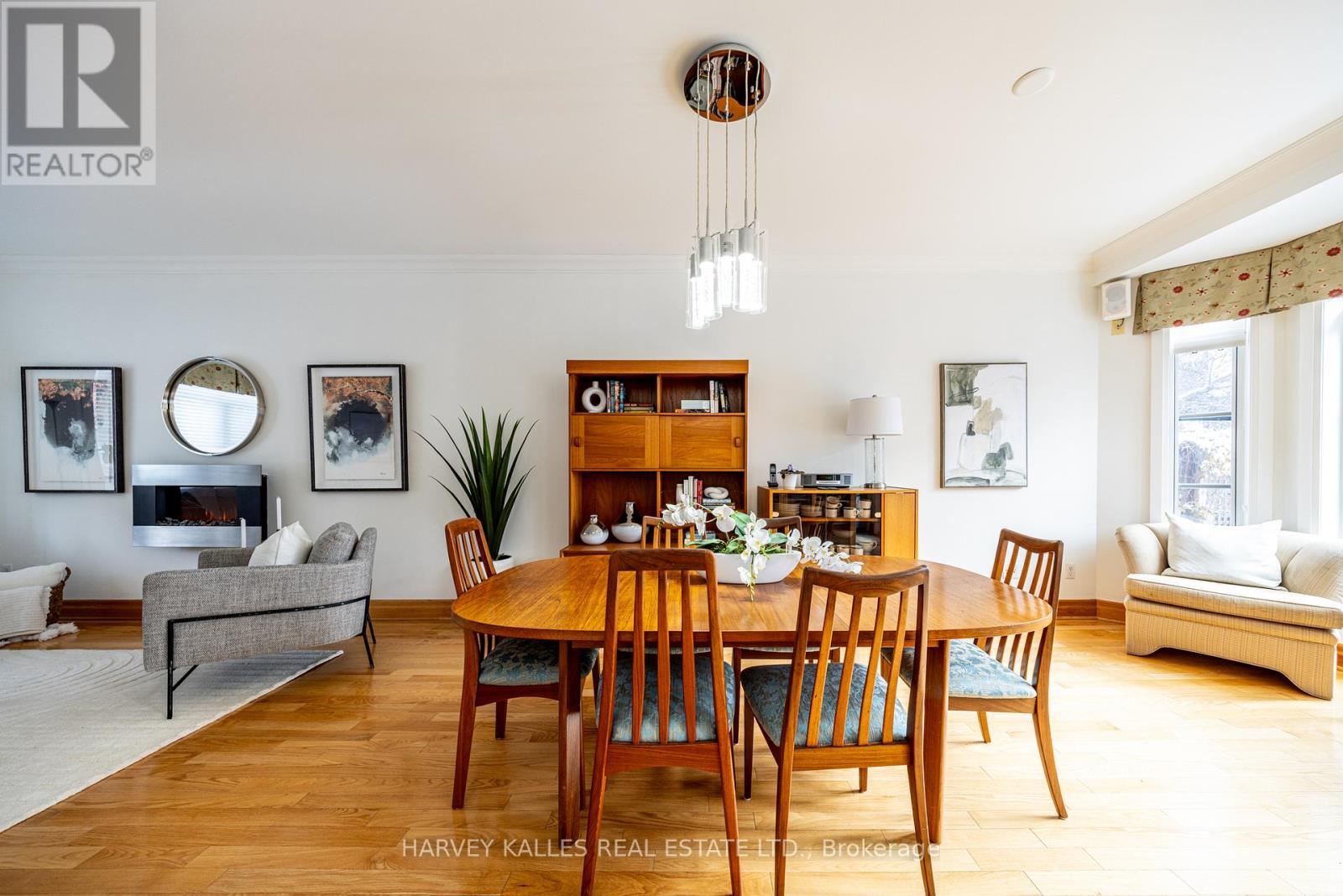 51 Shaftesbury Avenue, Toronto, Ontario  M4T 3B3 - Photo 7 - C13096826