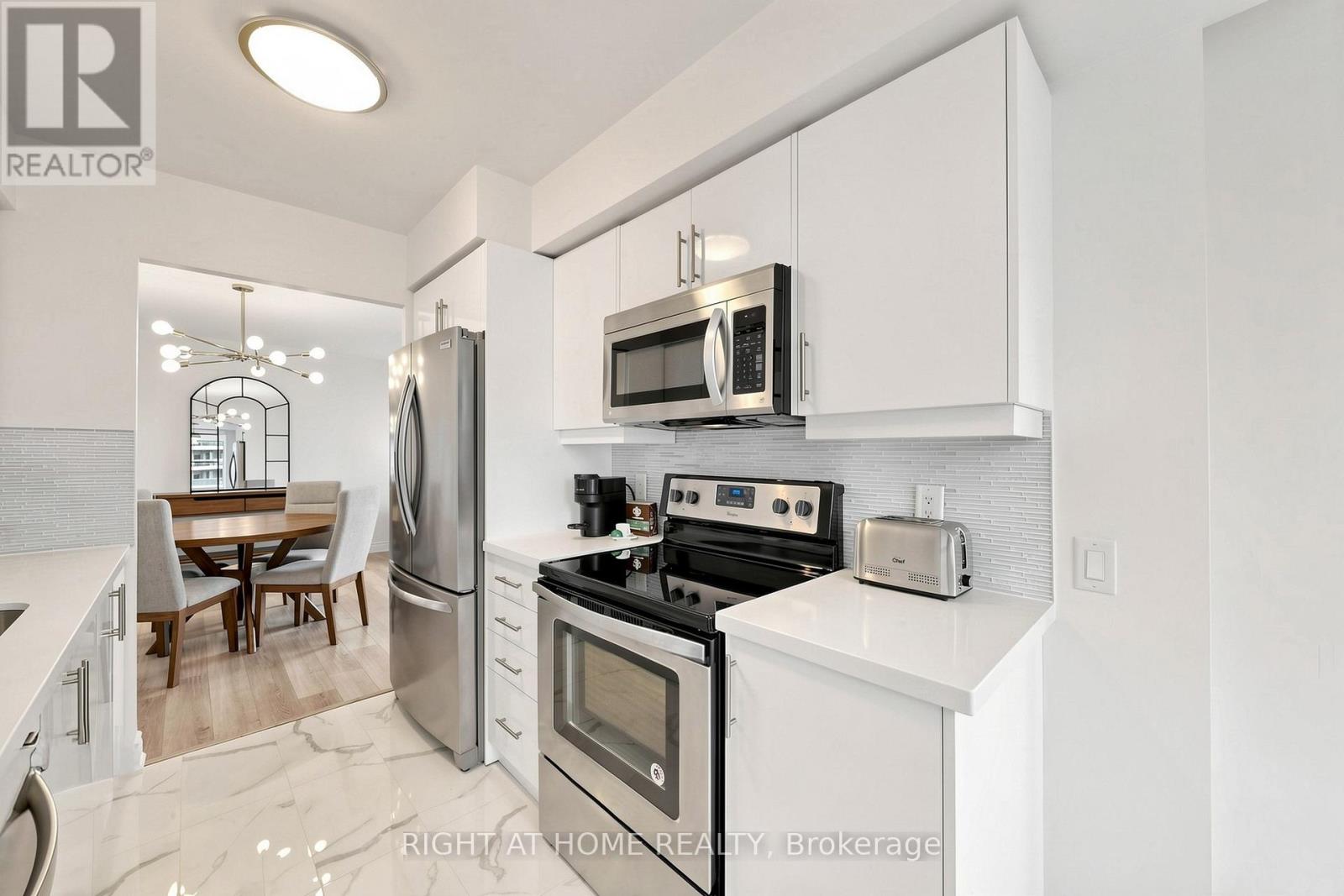 512 - 78 Harrison Garden Boulevard, Toronto, Ontario  M2N 7E2 - Photo 12 - C13096876