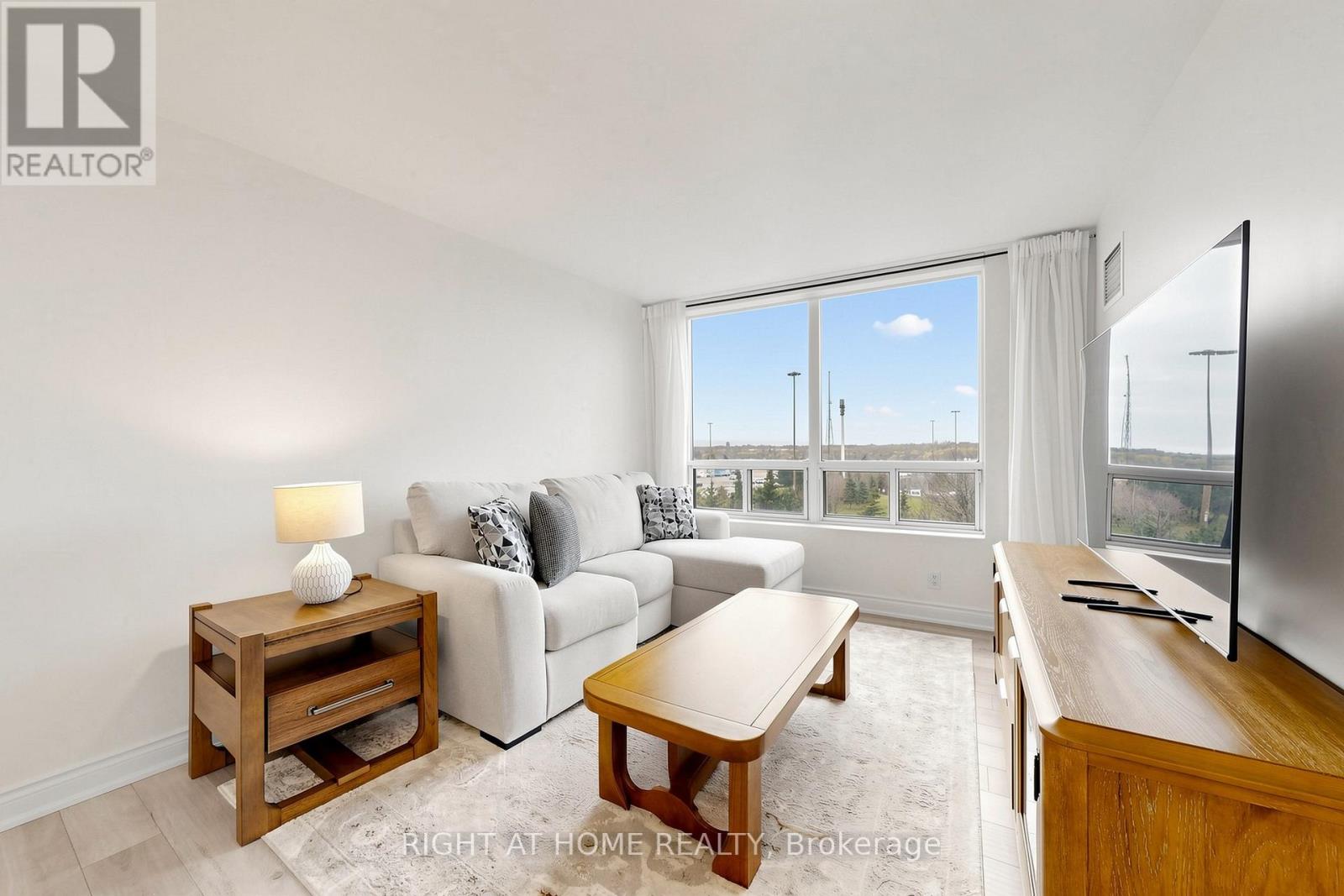 512 - 78 Harrison Garden Boulevard, Toronto, Ontario  M2N 7E2 - Photo 8 - C13096876